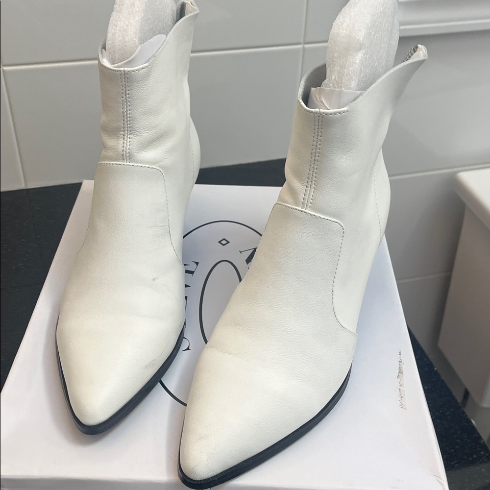 Steve Madden White Leather Ankle Boots